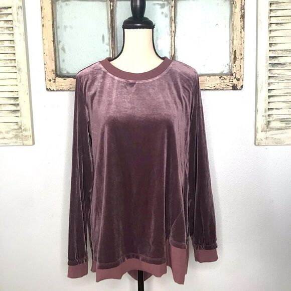 Cute & Comfy Oversized Value Long Sleeve Crewneck - Picture 1 of 11